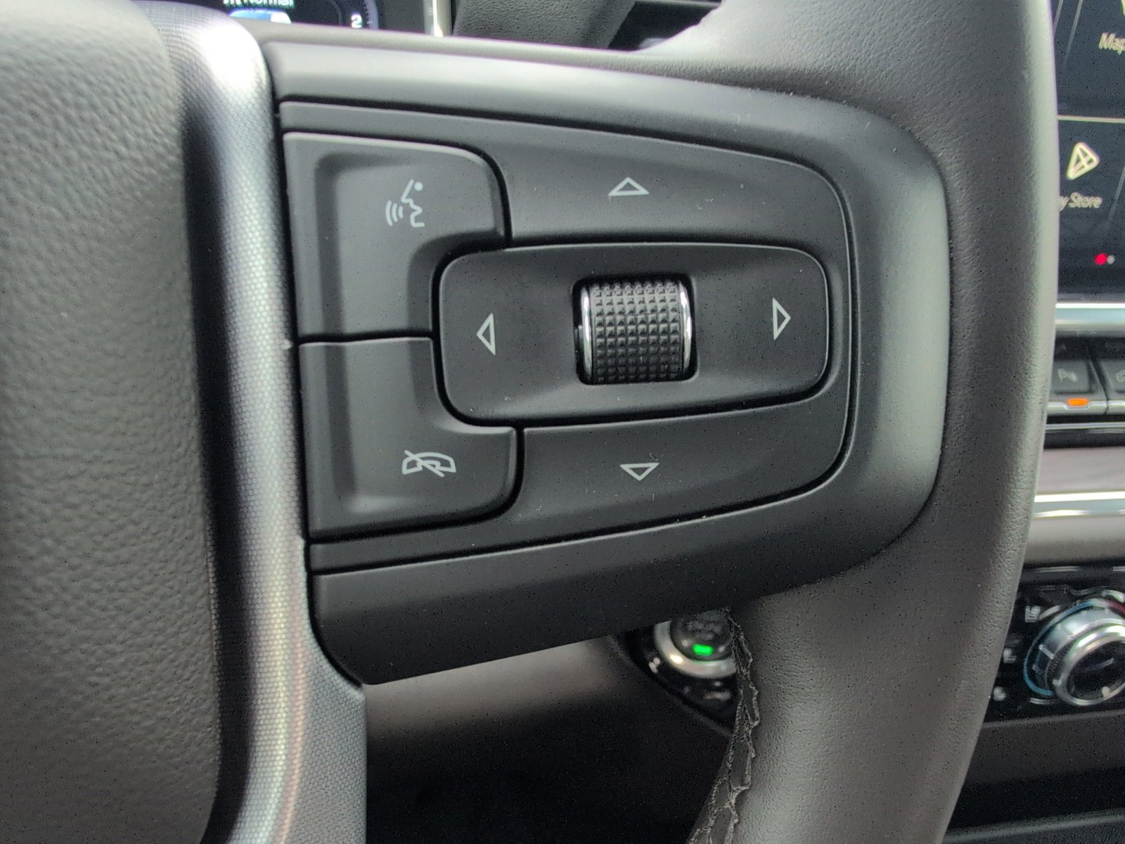 Used 2024 GMC Sierra 2500 SLT w/ SLT Premium Package image 23