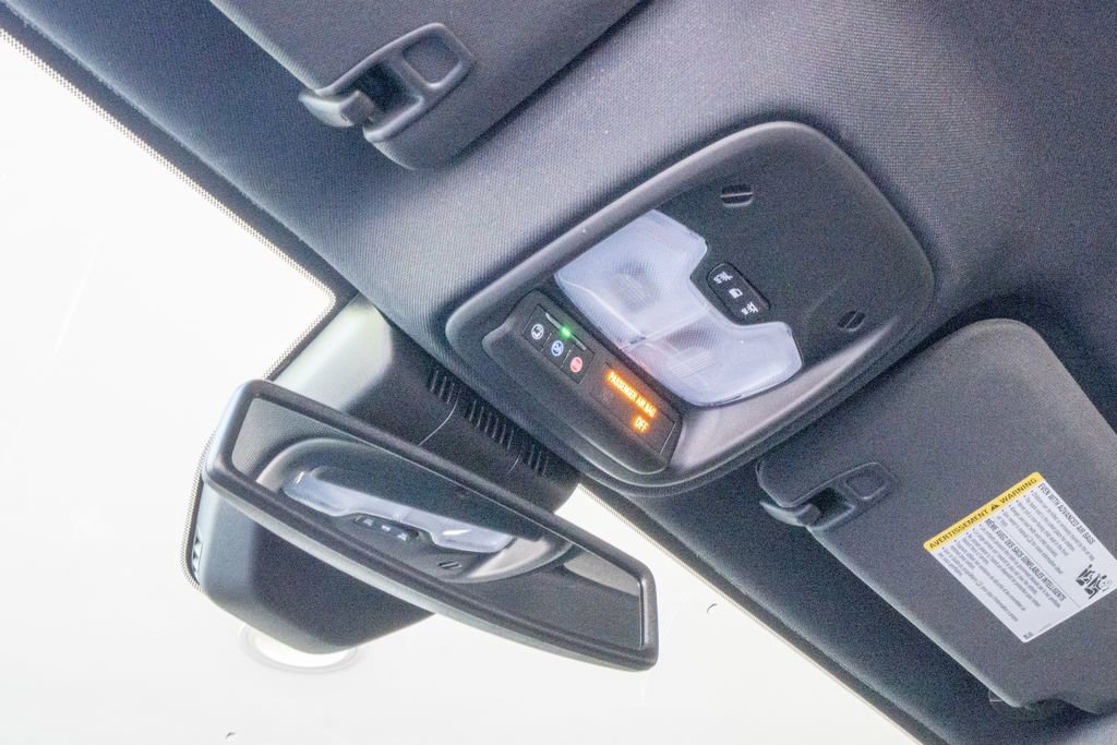 Used 2024 GMC Canyon Elevation w/ Elevation Premium Package image 14