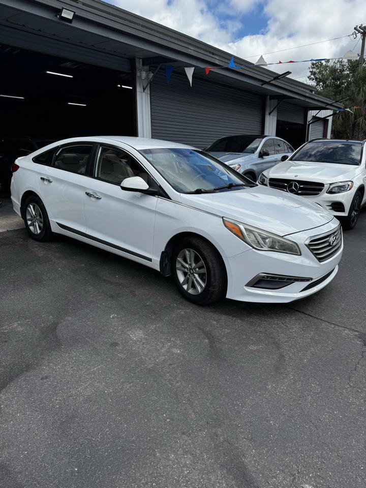Used 2015 Hyundai Sonata SE FWD image 6