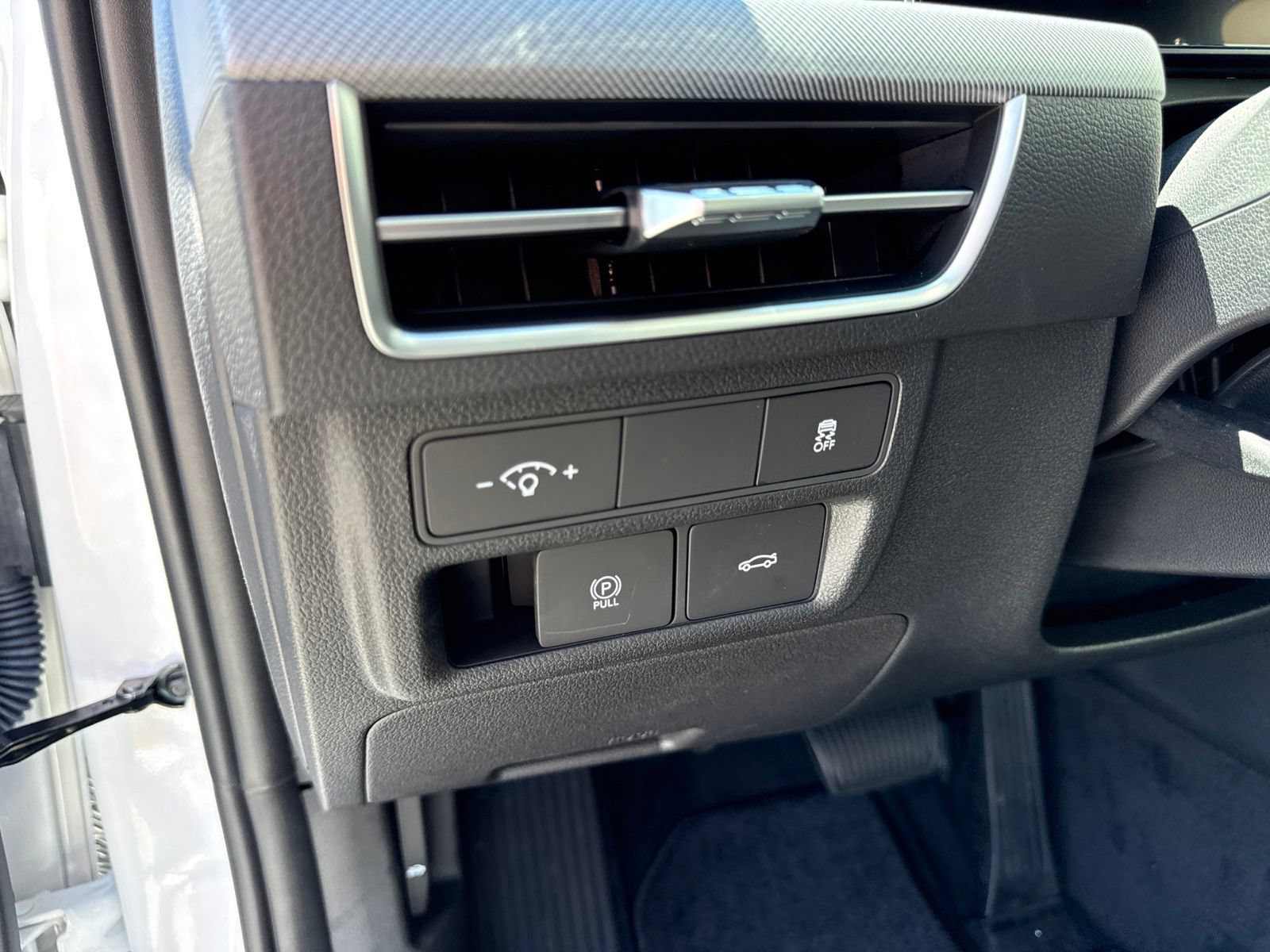 Used 2026 Hyundai Sonata SEL FWD image 19