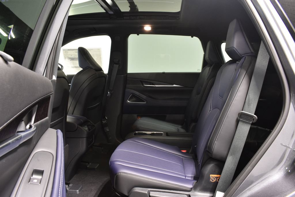 New 2026 INFINITI QX60 Sport w/ Dark Cargo Package image 28