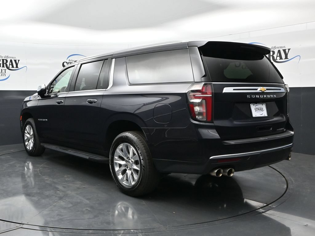 Used 2024 Chevrolet Suburban Premier RWD image 5