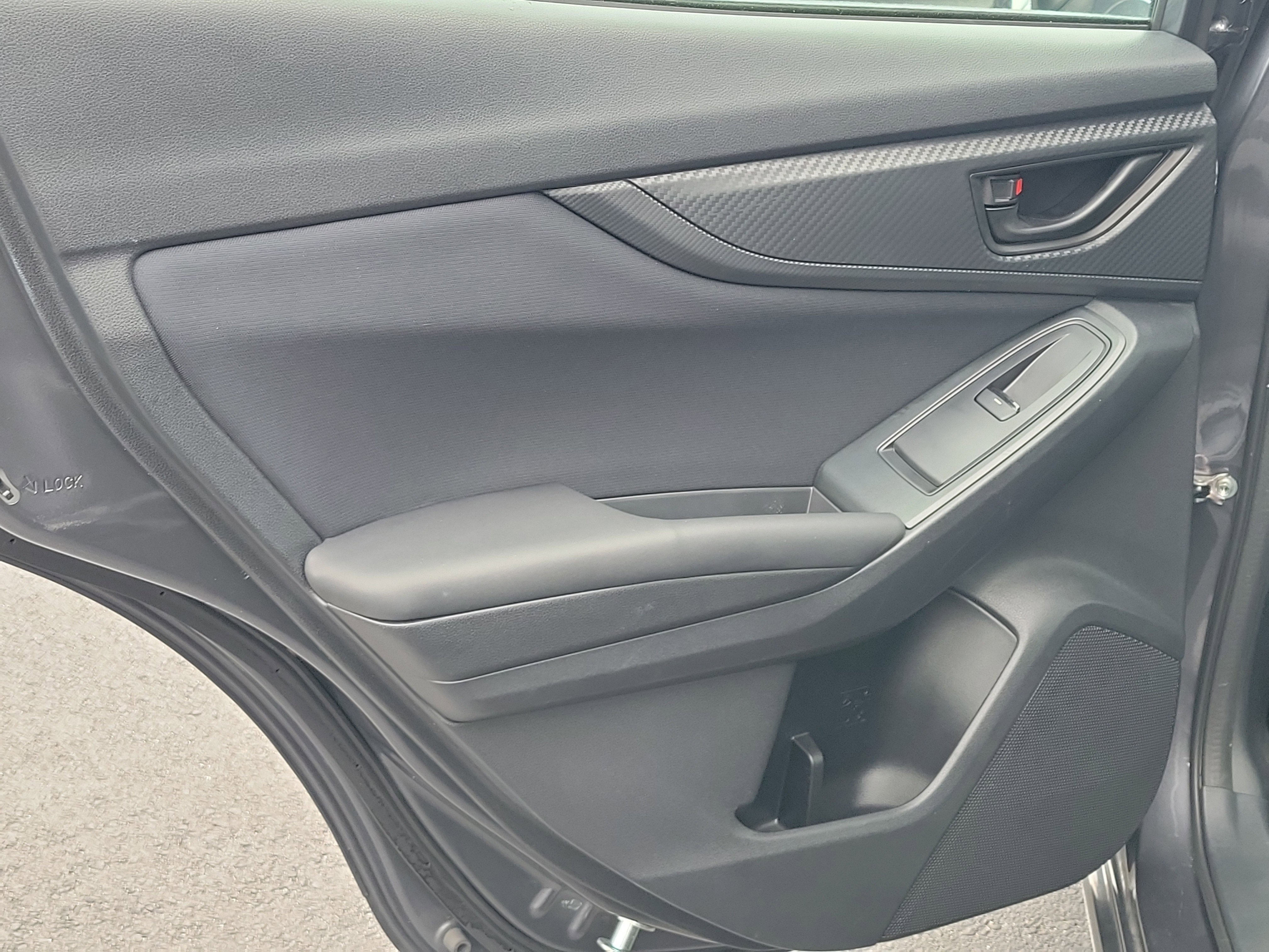 Used 2019 Subaru Impreza 2.0i Premium image 12