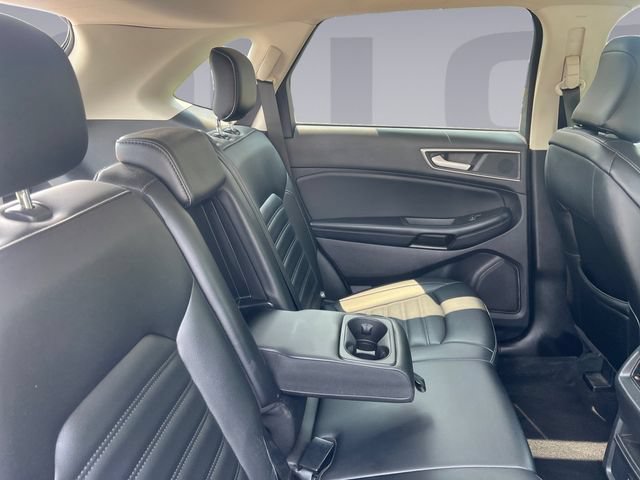 Used 2022 Ford Edge SEL AWD/4WD image 18
