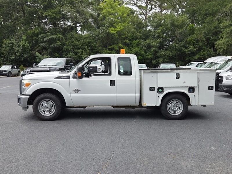 Used 2014 Ford F250 XL w/ Power Equipment Group RWD image 5