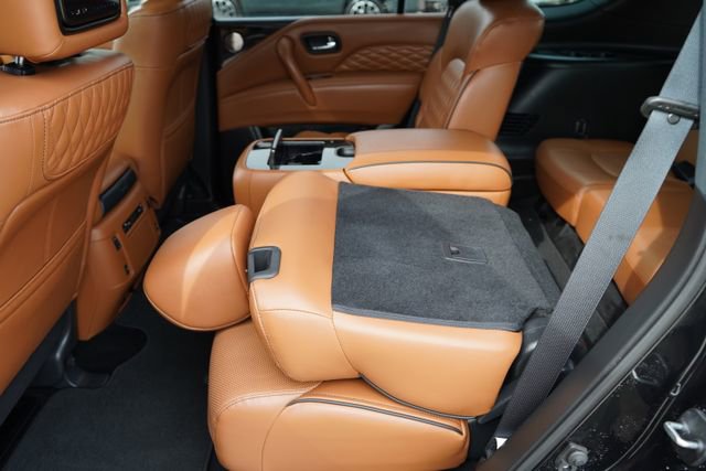Used 2023 INFINITI QX80 Sensory w/ All-Season Package image 56