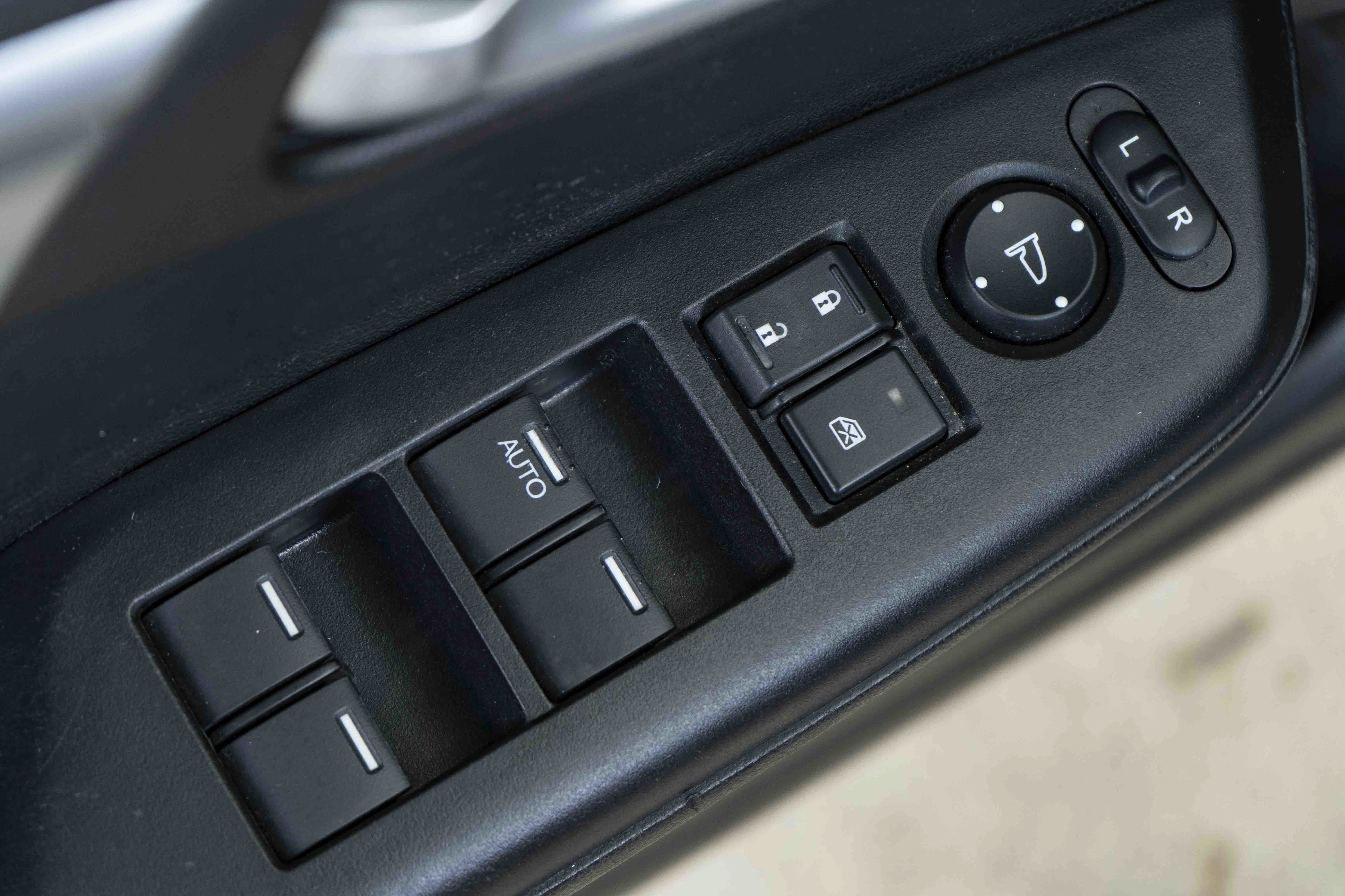 Used 2015 Honda Civic EX image 37