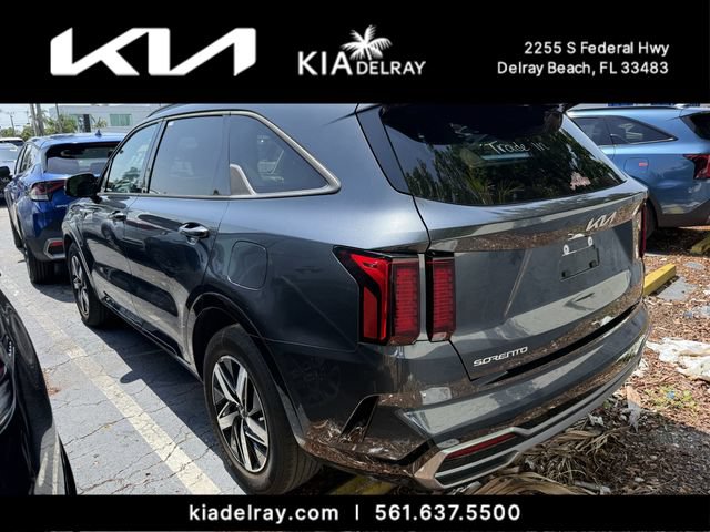 Certified 2023 Kia Sorento EX w/ Panoramic Sunroof Package FWD image 3