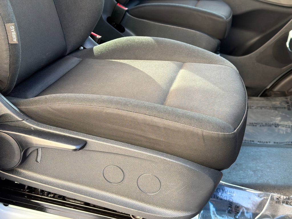 Used 2024 Mercedes-Benz Sprinter 2500 image 14