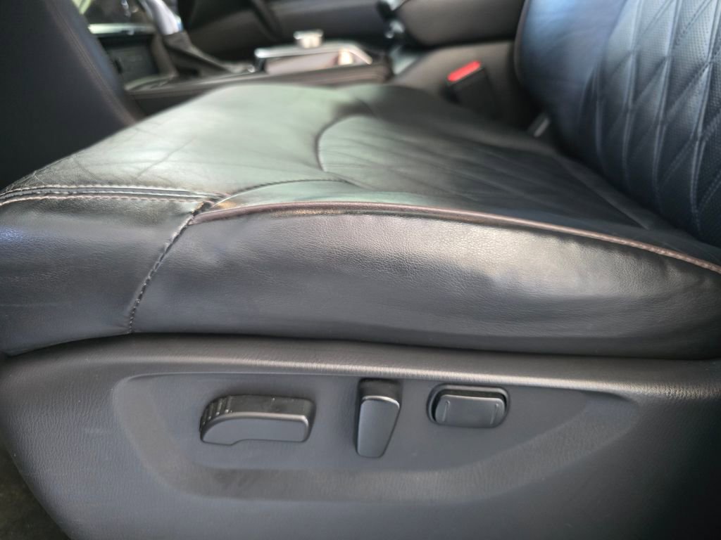 Used 2021 Nissan Armada Platinum w/ Captain's Chairs Package image 20