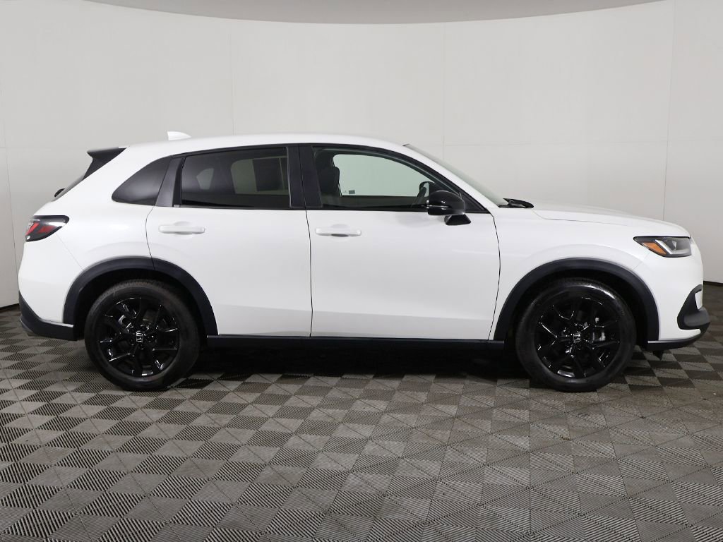 Certified 2024 Honda HR-V Sport image 17
