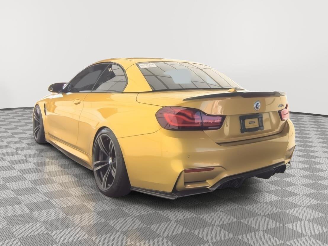 Used 2020 BMW M4 Convertible w/ Competition Package RWD image 13