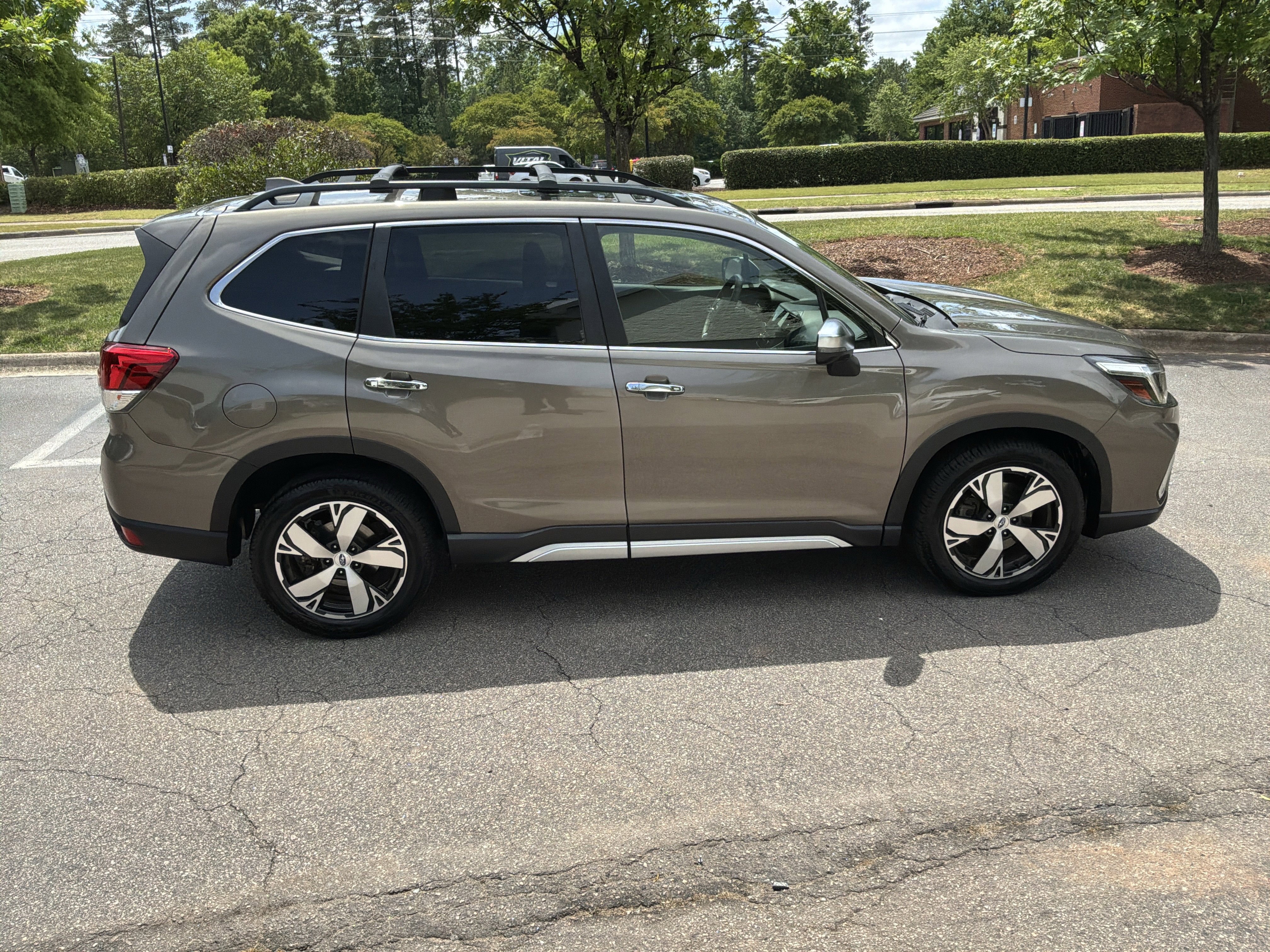 Used 2019 Subaru Forester Touring w/ Popular Package #3 AWD/4WD image 11