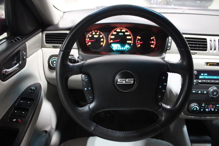 Used 2008 Chevrolet Impala SS w/ Convenience Package image 27
