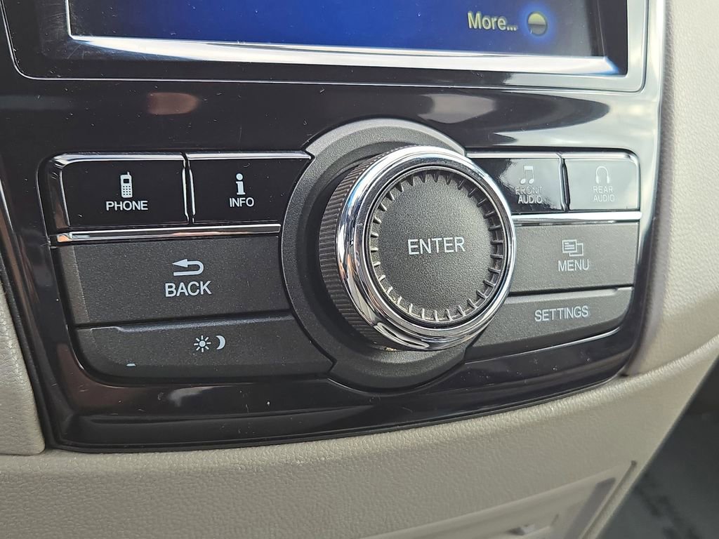 Used 2016 Honda Odyssey SE image 25