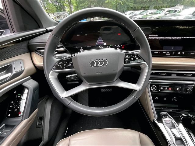 Used 2025 Audi Q5 Premium w/ Convenience Package AWD/4WD image 13