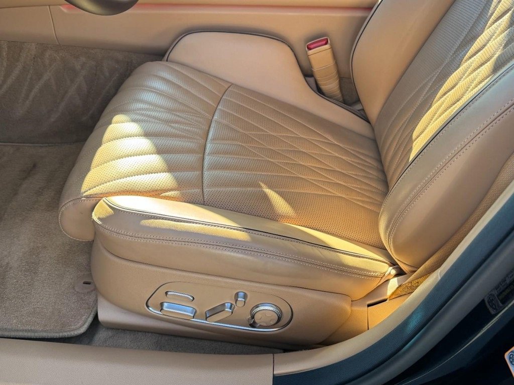 Certified 2023 Genesis G90 3.5T image 11