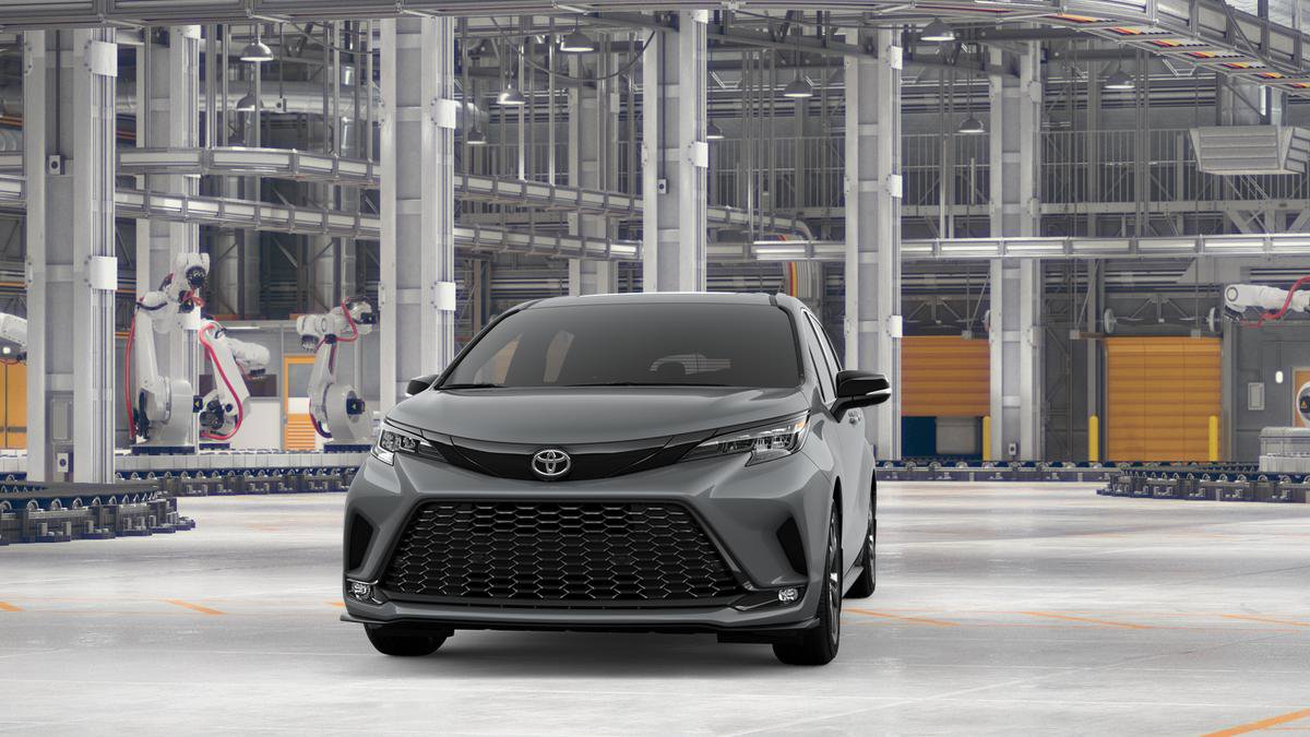 New 2026 Toyota Sienna XSE image 18