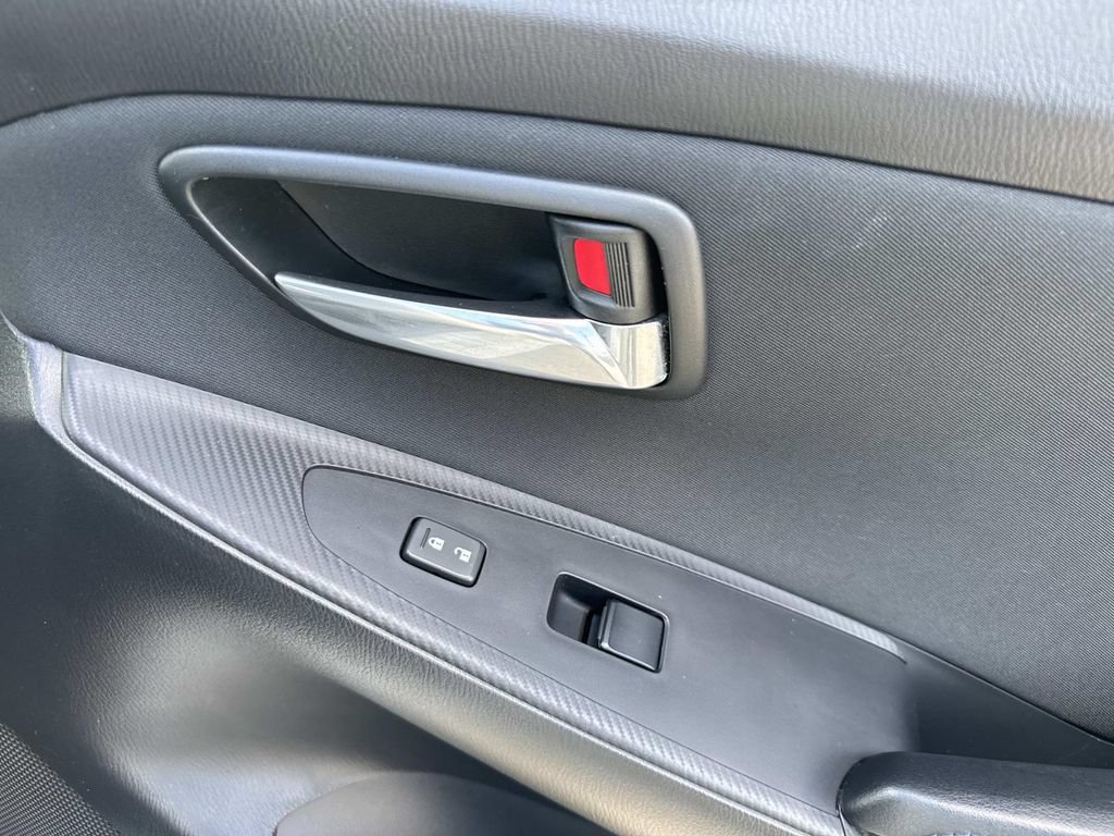 Used 2018 Toyota Yaris iA FWD image 14