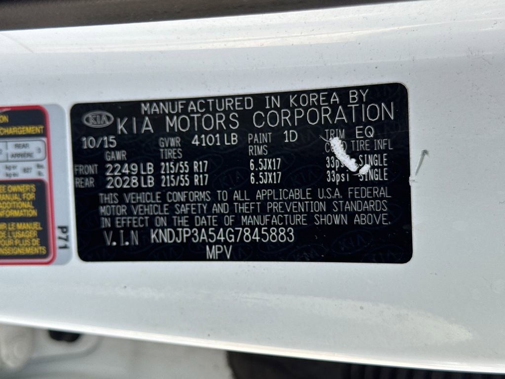 Used 2016 Kia Soul + FWD image 29