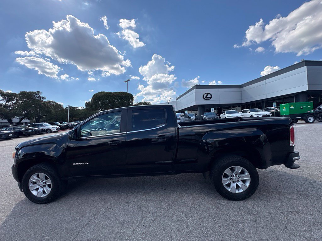Used 2015 GMC Canyon SLE RWD image 2