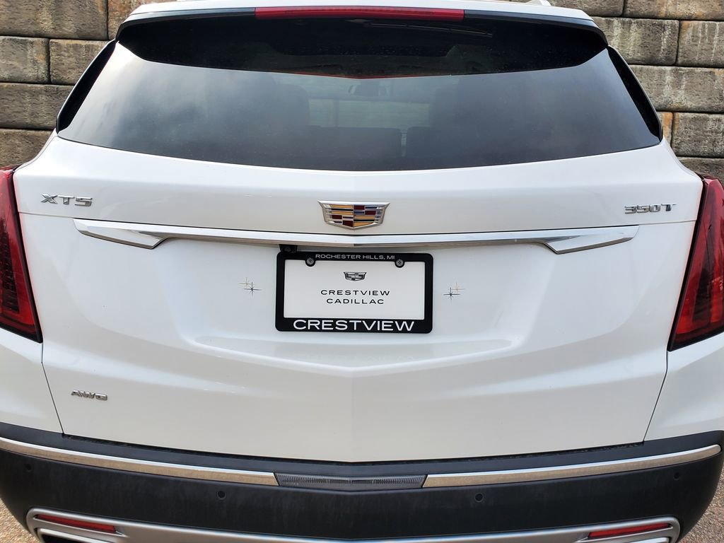 Used 2023 Cadillac XT5 Premium Luxury w/ LPO, Floor Liner Package image 13