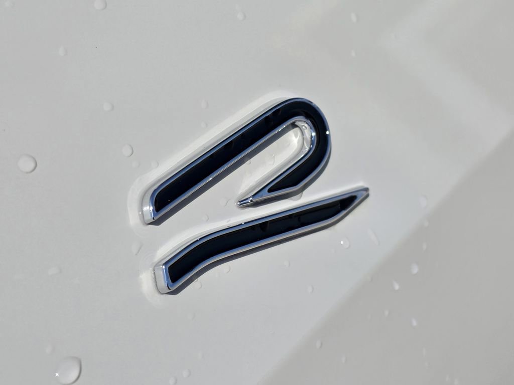 New 2026 Volkswagen Tiguan SE R-Line image 10