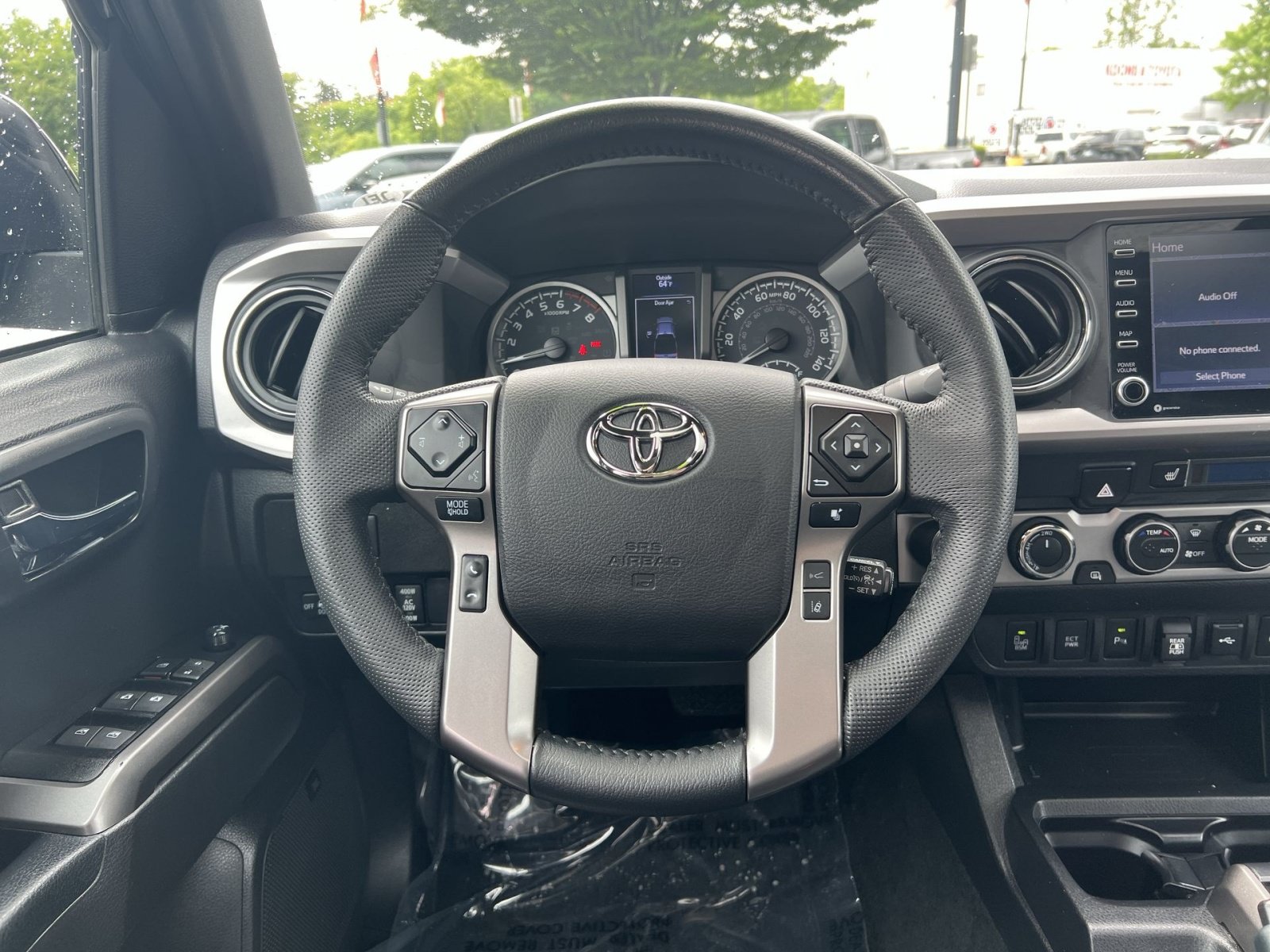 Used 2022 Toyota Tacoma Limited w/ Nightshade Package AWD/4WD image 16