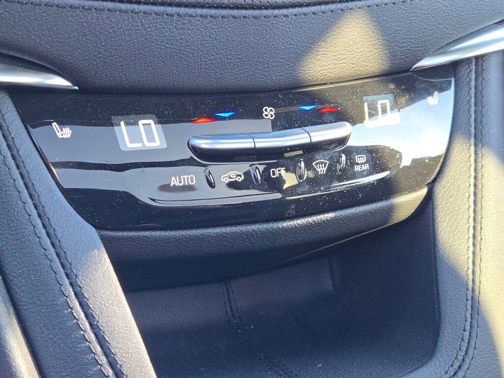 New 2025 Cadillac XT5 Premium Luxury w/ LPO, Red Accent Package image 31