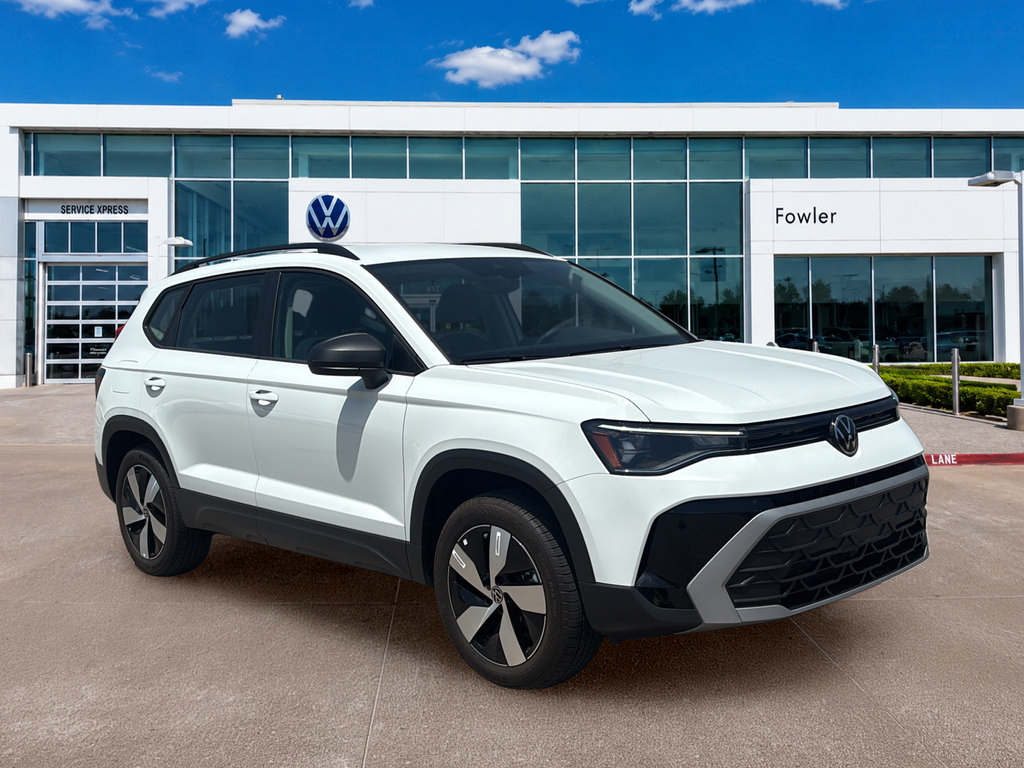 Used 2025 Volkswagen Taos S AWD/4WD image 3