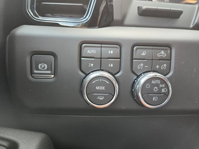 New 2026 GMC Sierra 2500 AT4 w/ AT4 Premium Plus Package AWD/4WD image 29