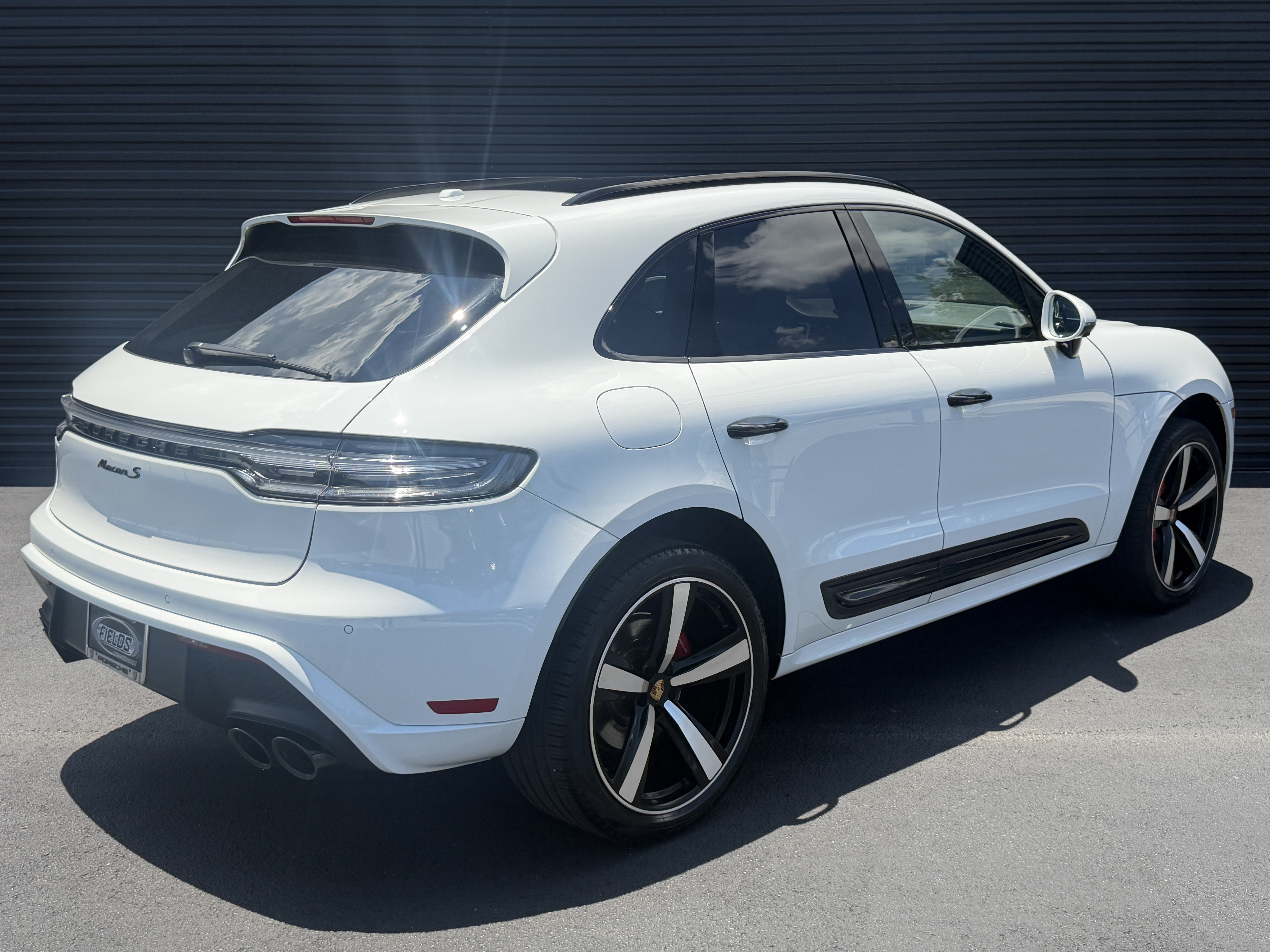 Certified 2023 Porsche Macan S AWD/4WD image 9