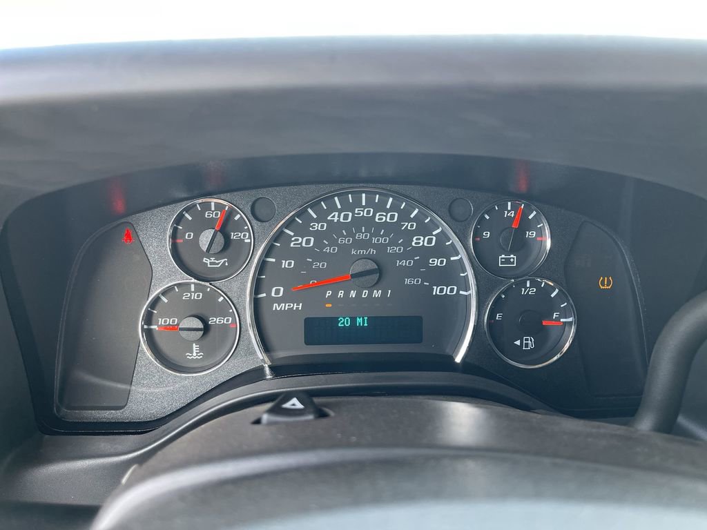 New 2025 GMC Savana 2500 w/ Driver Convenience Package RWD image 11