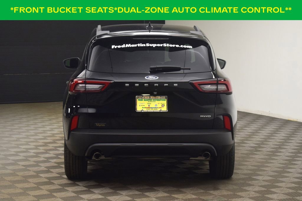 Used 2025 Ford Escape ST-Line AWD/4WD image 8