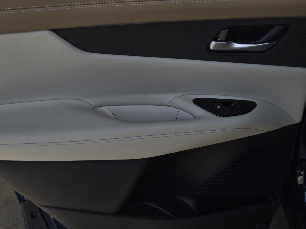 New 2026 Nissan Murano Platinum AWD/4WD image 12