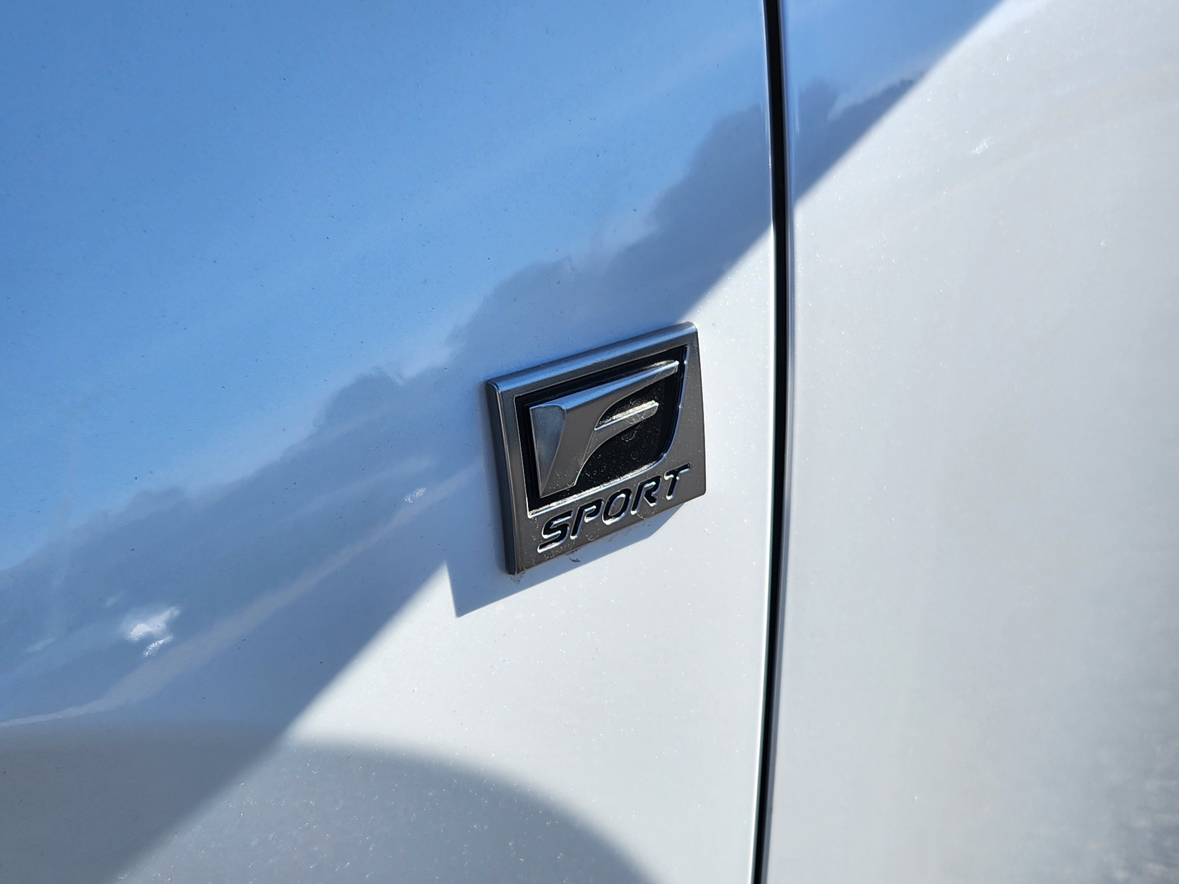 New 2026 Lexus TX 500h AWD image 10