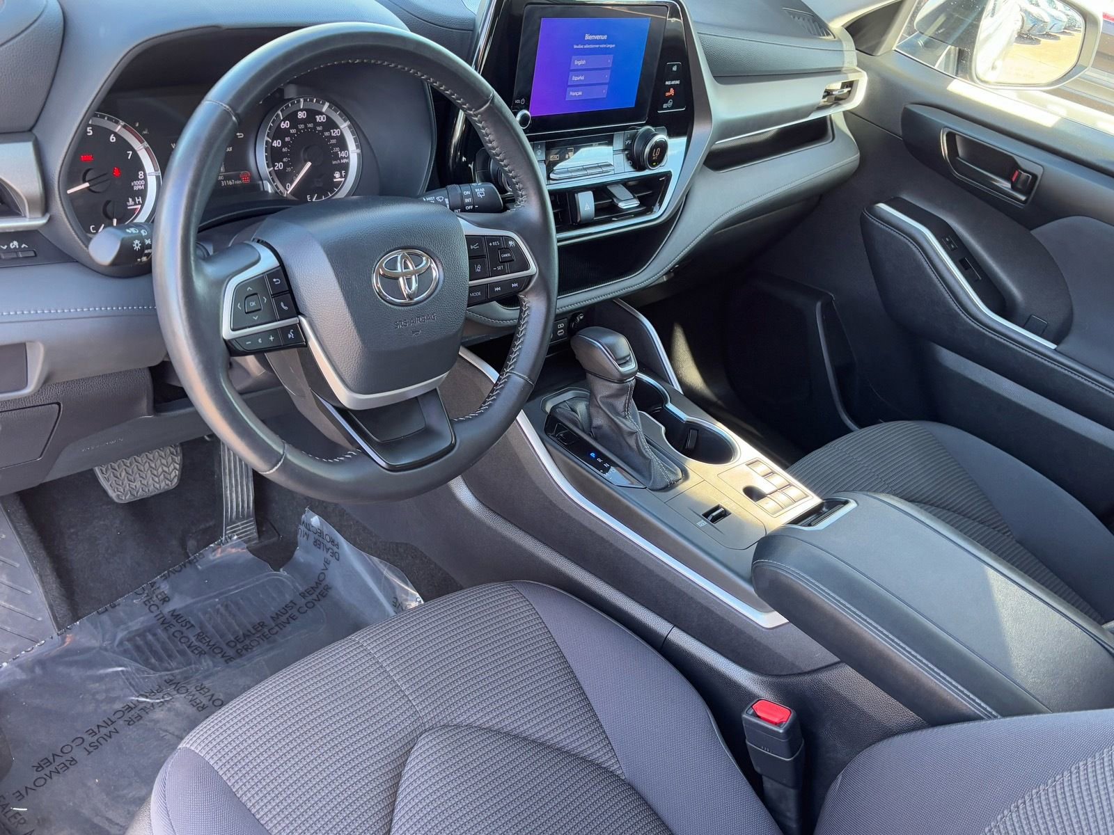 Certified 2025 Toyota Highlander LE image 20