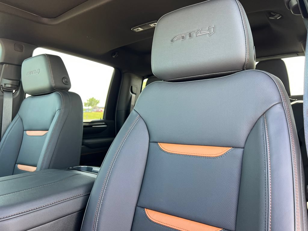 New 2026 GMC Sierra 2500 AT4 w/ AT4 Premium Plus Package AWD/4WD image 18