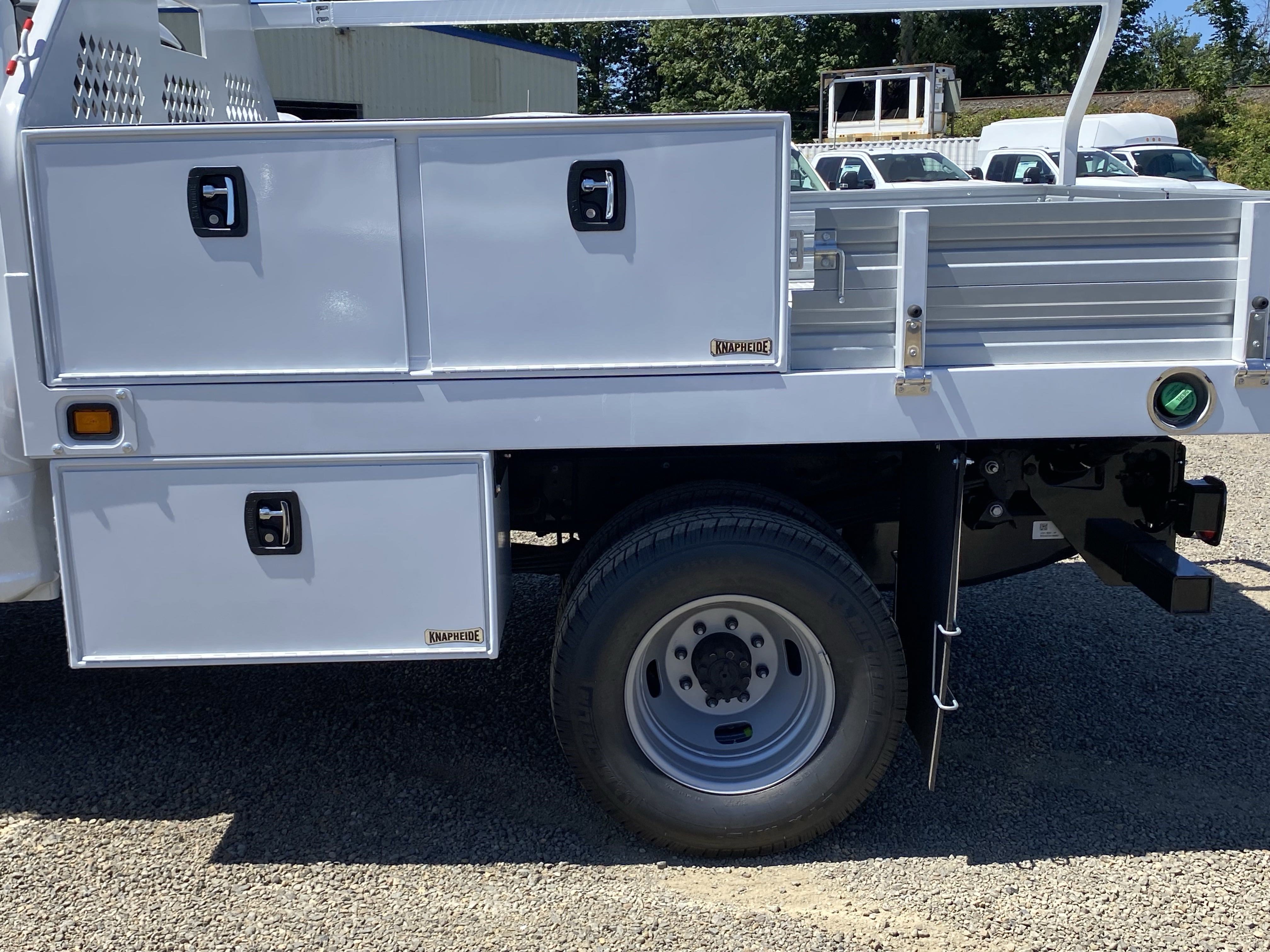 New 2025 Ford F350 XL w/ XL Chrome Package image 10