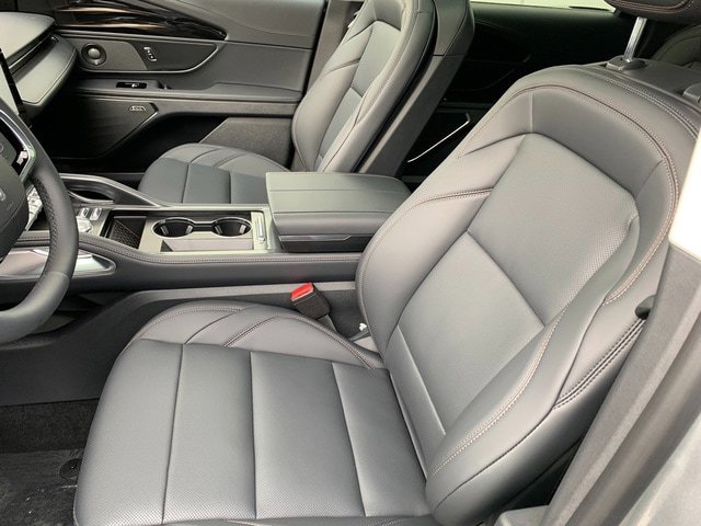 New 2026 Lincoln Nautilus Premier w/ Equipment Group 102A AWD/4WD image 22