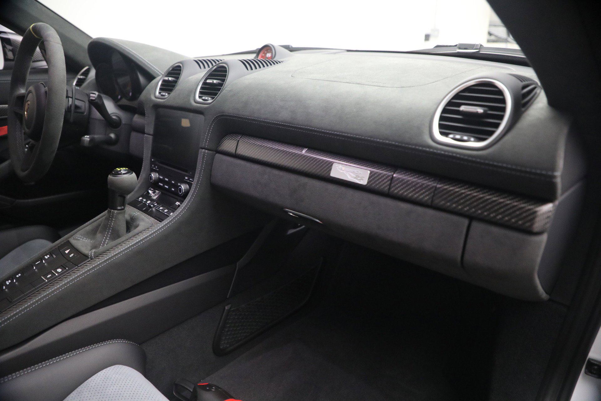 Used 2023 Porsche 718 Cayman GT4 RS RWD image 18