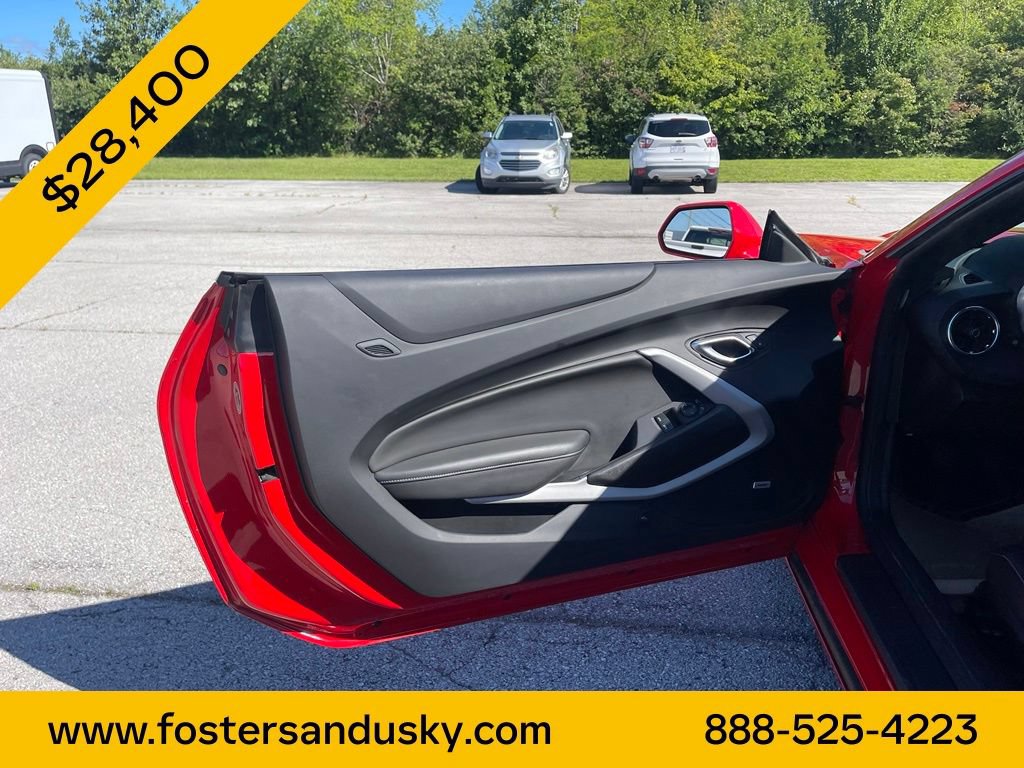 Used 2022 Chevrolet Camaro LT w/ Technology Package RWD image 14