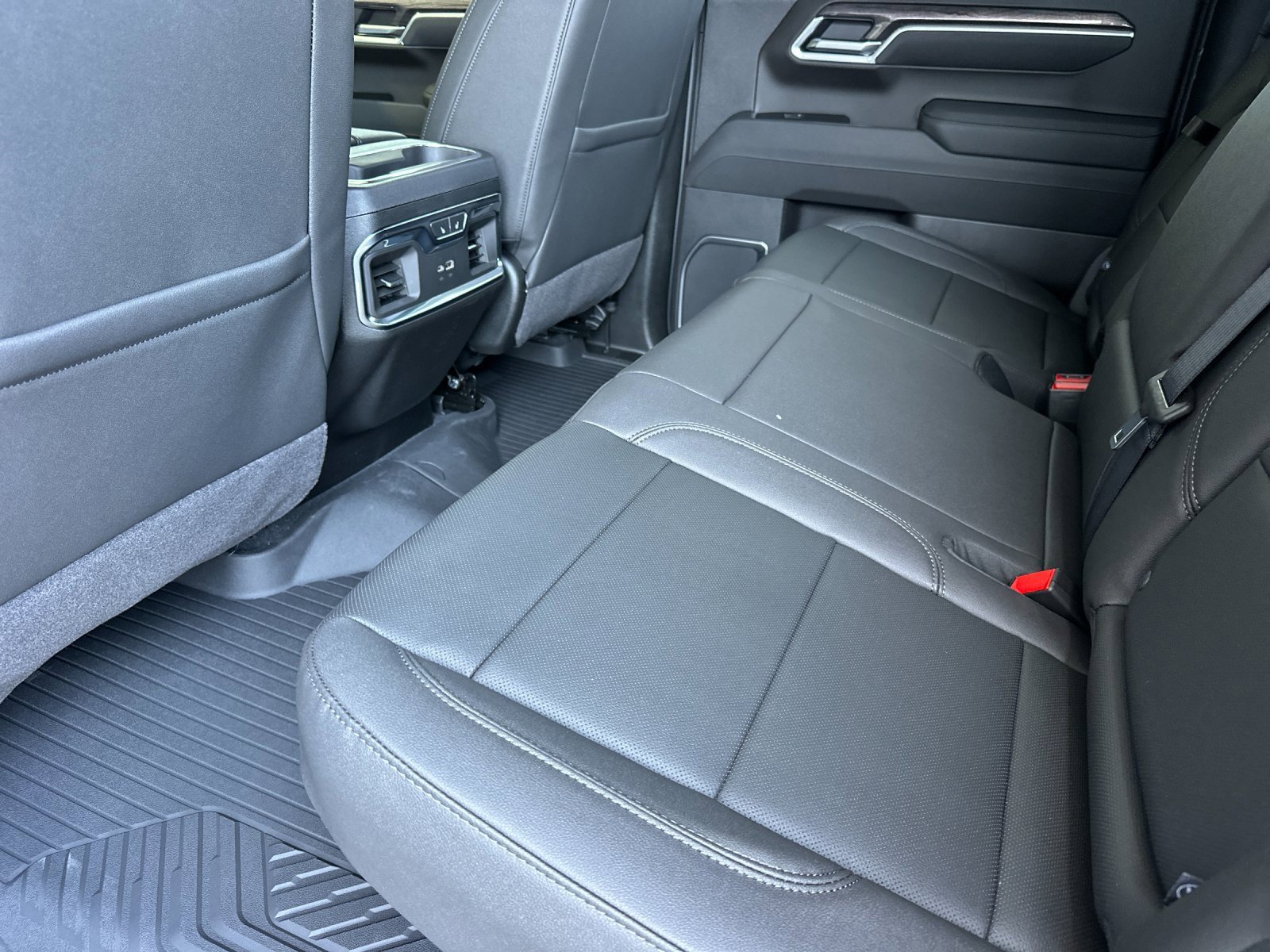 New 2026 Chevrolet Silverado 1500 LTZ image 13