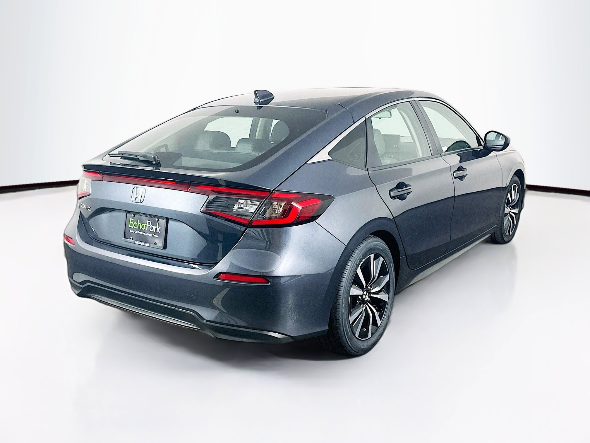 Used 2024 Honda Civic EX-L image 9