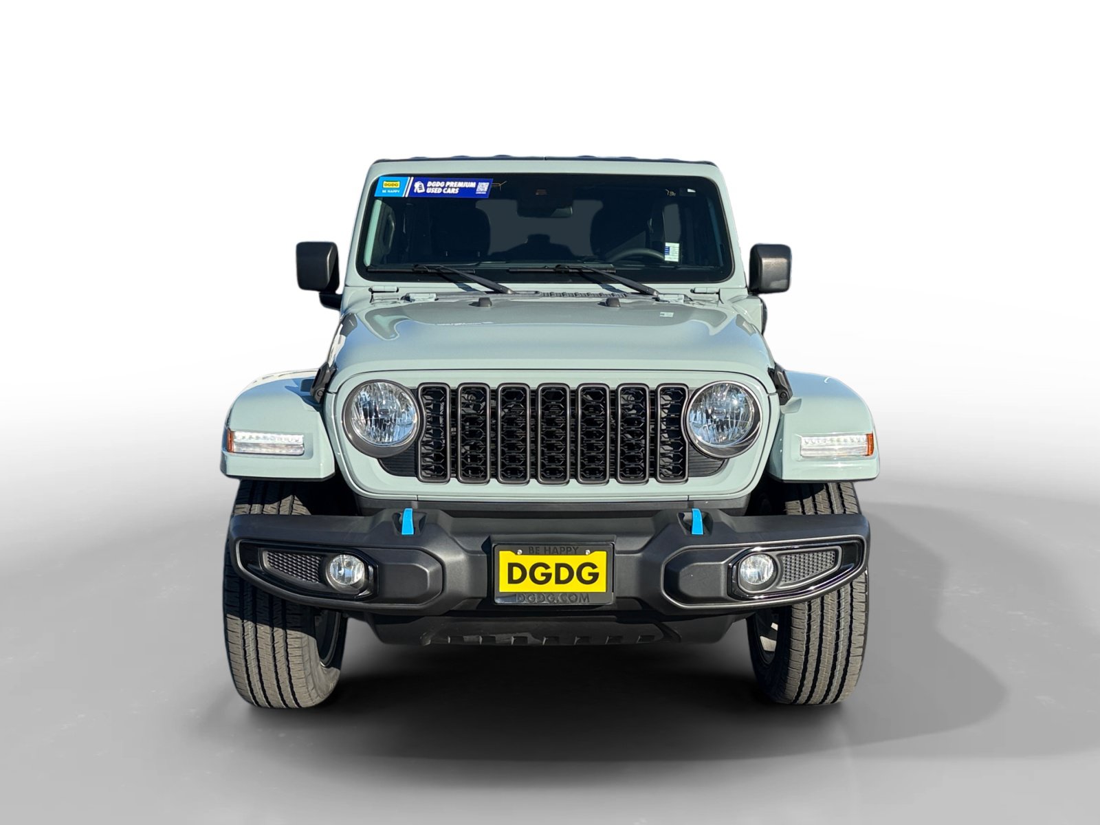 Used 2024 Jeep Wrangler Unlimited w/ Convenience Group AWD/4WD image 8