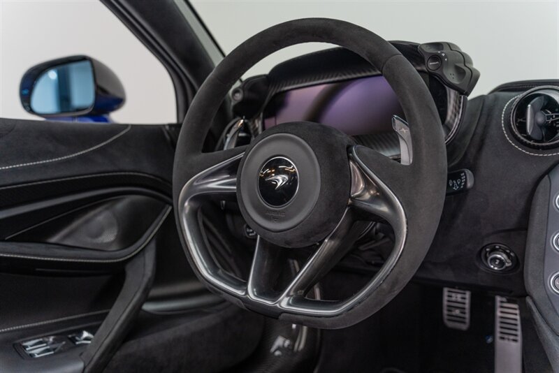 Used 2024 McLaren 750S Spider RWD image 65