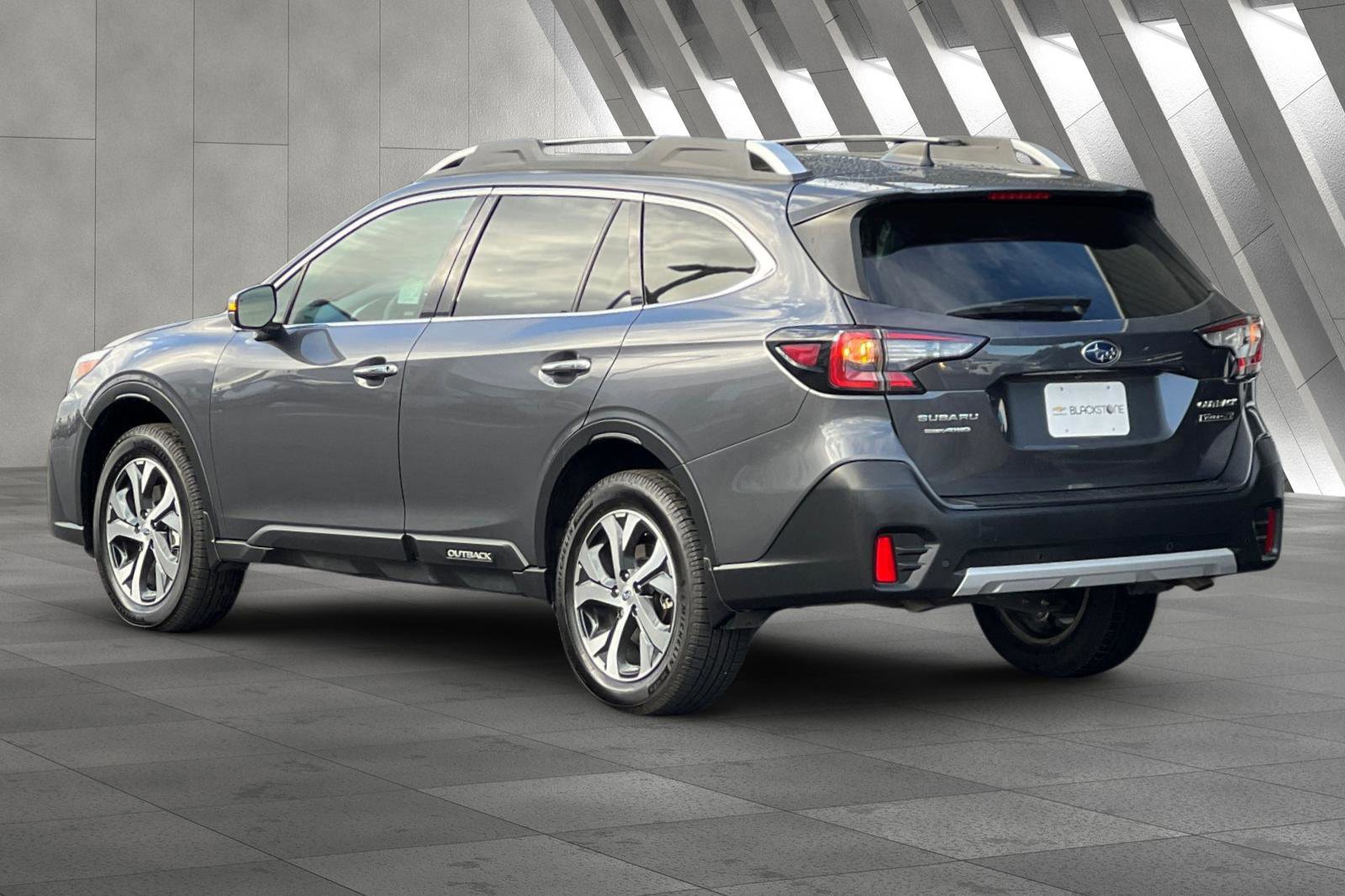 Used 2021 Subaru Outback Touring XT image 6