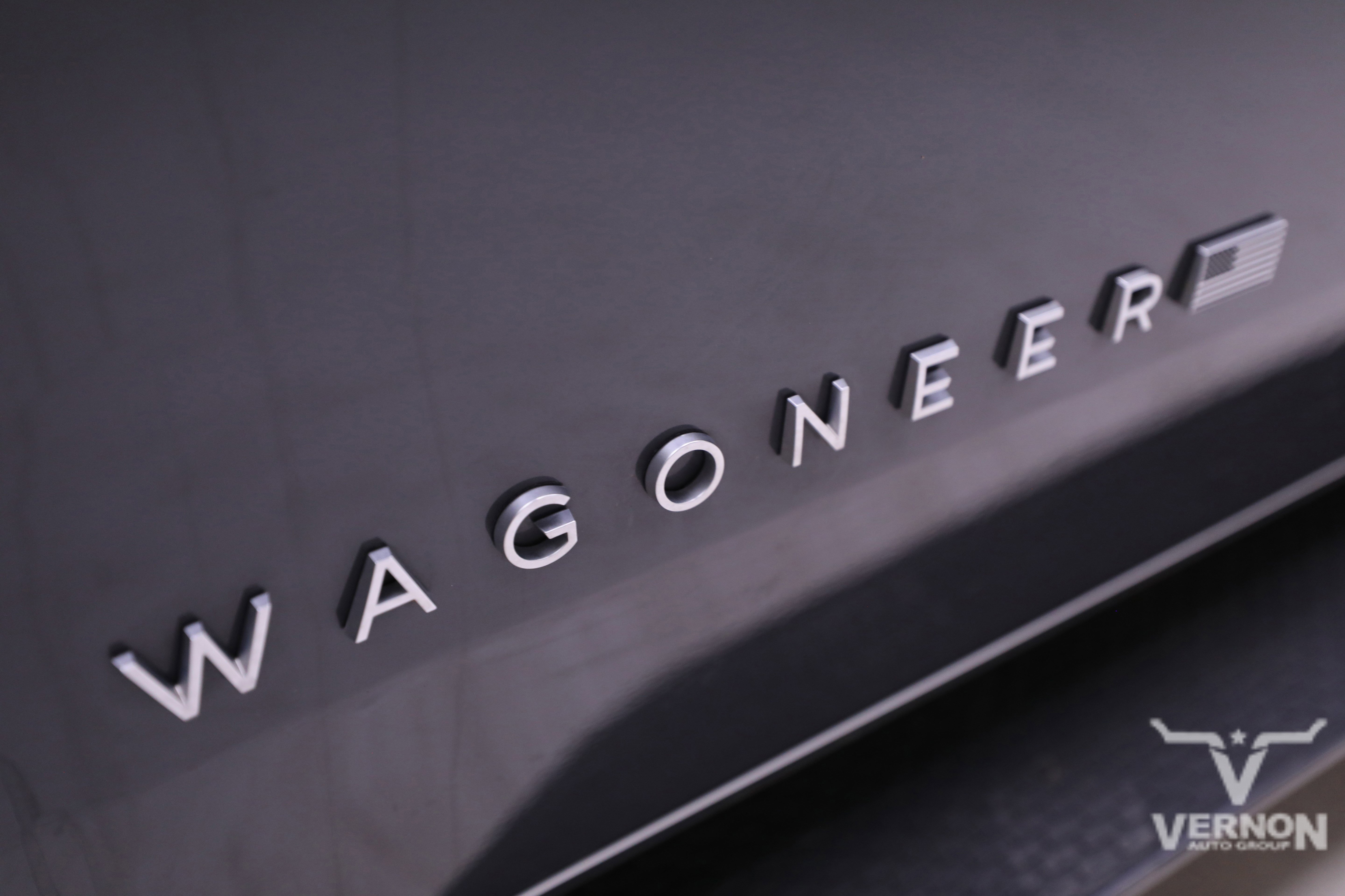 Used 2024 Jeep Wagoneer 4WD w/ HD Trailer Tow Package image 31