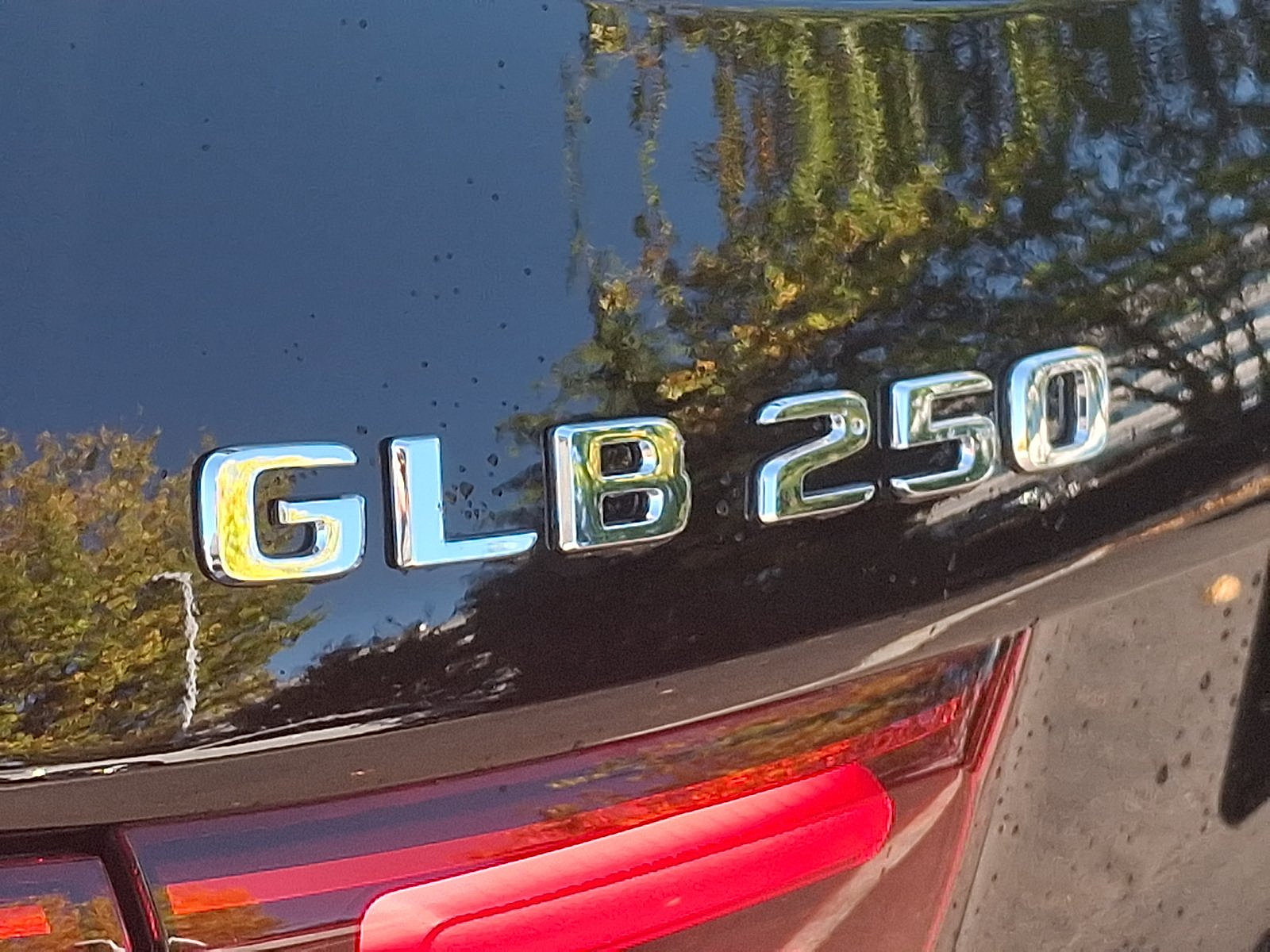 New 2026 Mercedes-Benz GLB 250 4MATIC image 22