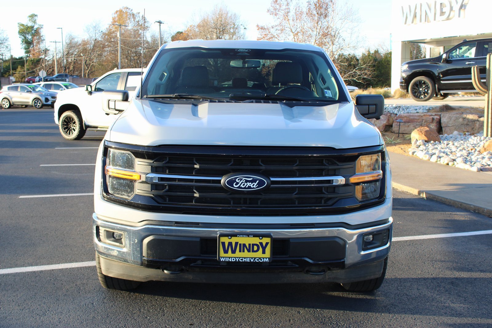 Used 2024 Ford F150 XLT w/ Mobile Office Package image 3